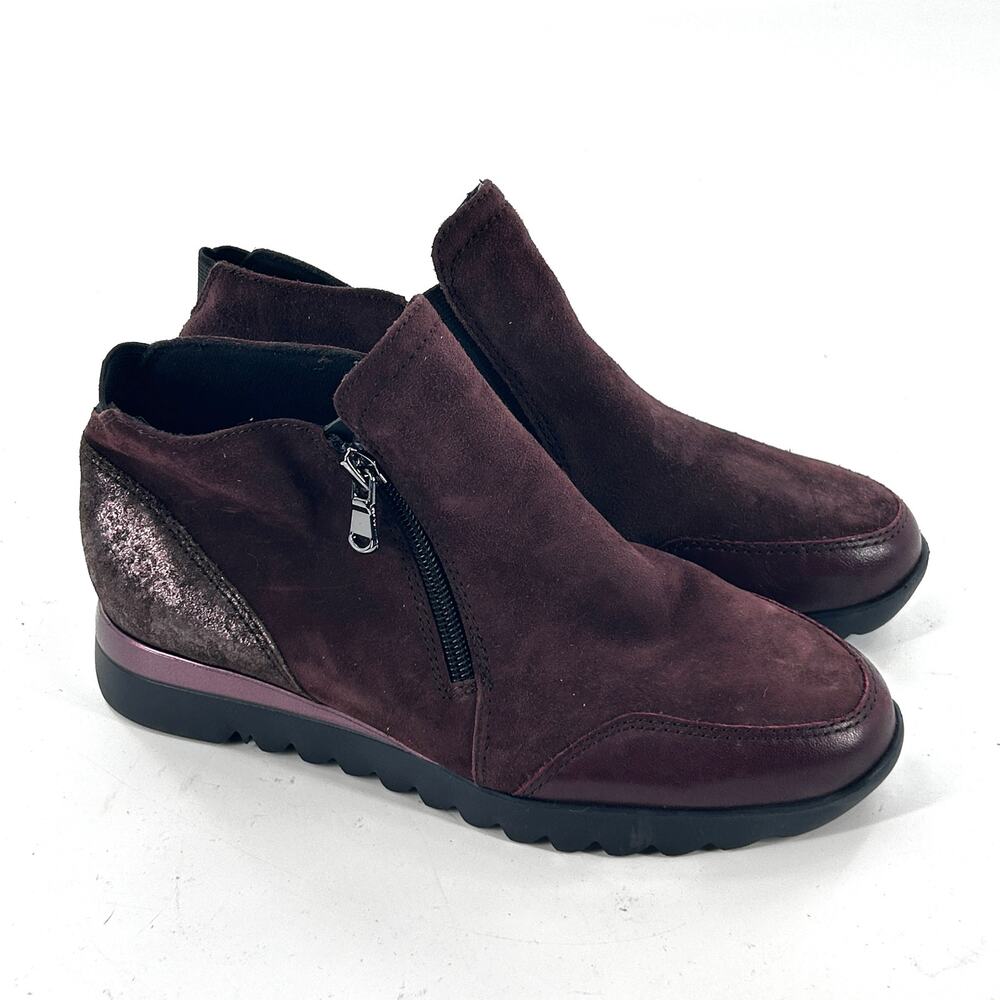 Munro Danika Sneaker Boots 5 Burgundy Red NWOT Ankle Booties Comfort Wedge Zip